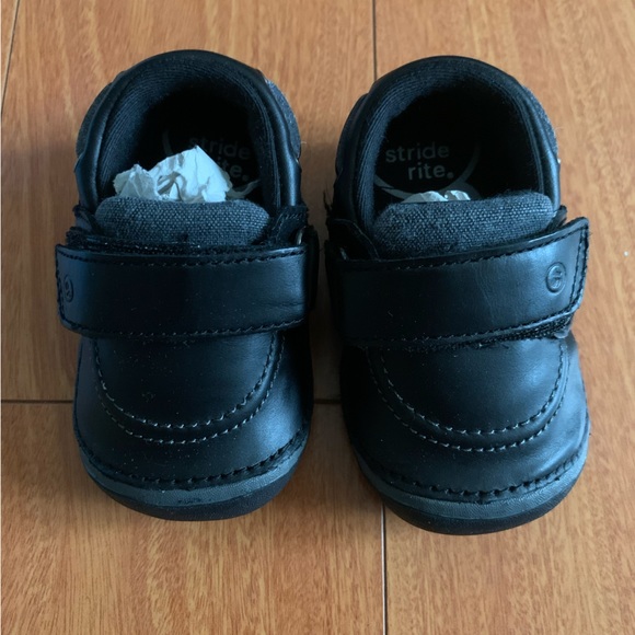 Stride Rite Soft Motion Baby and Toddler Boys Wally Athletic Sneaker - Picture 1 of 4